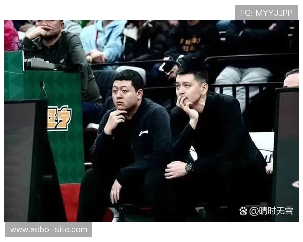杨鸣谈韩德君退役后回归全运赛场对球队士气提升的重要意义 杨鸣谈韩德君退役后回归全运赛场对球队士气提升的重要意义