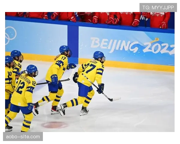 女子冰球决赛再现美加争霸 攻防节奏转换成焦点